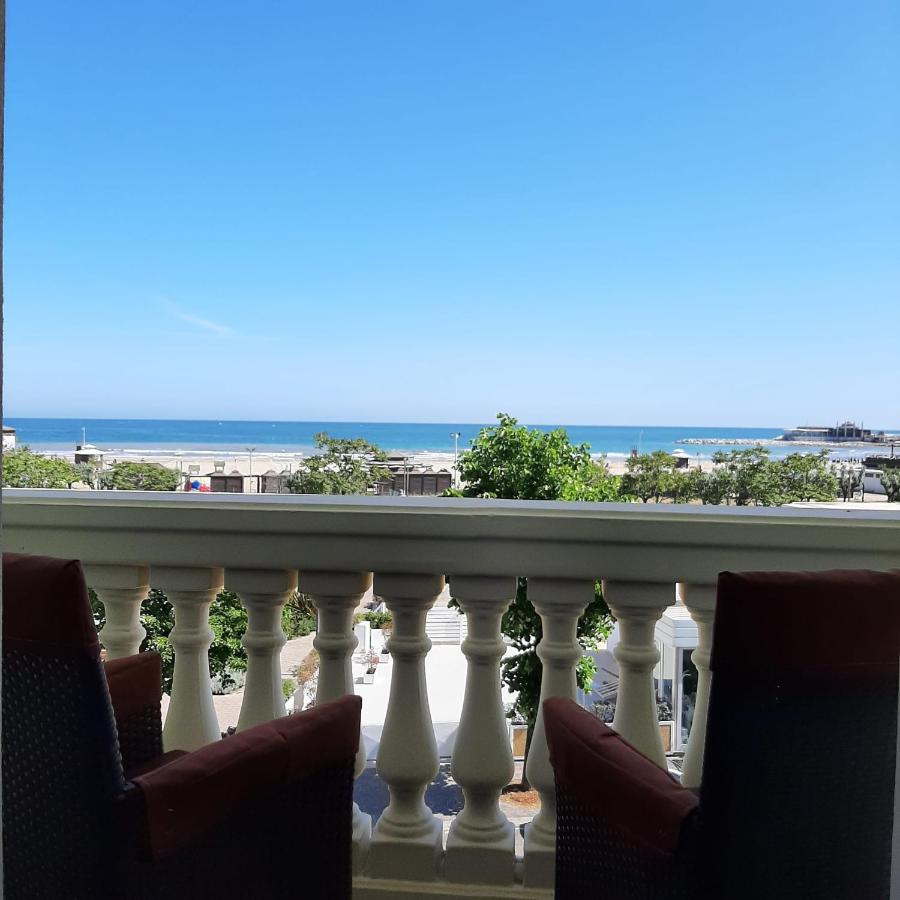 Hotel Nuovo Belvedere Ρίμινι Εξωτερικό φωτογραφία
